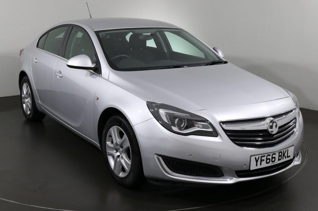 View our VAUXHALL INSIGNIA