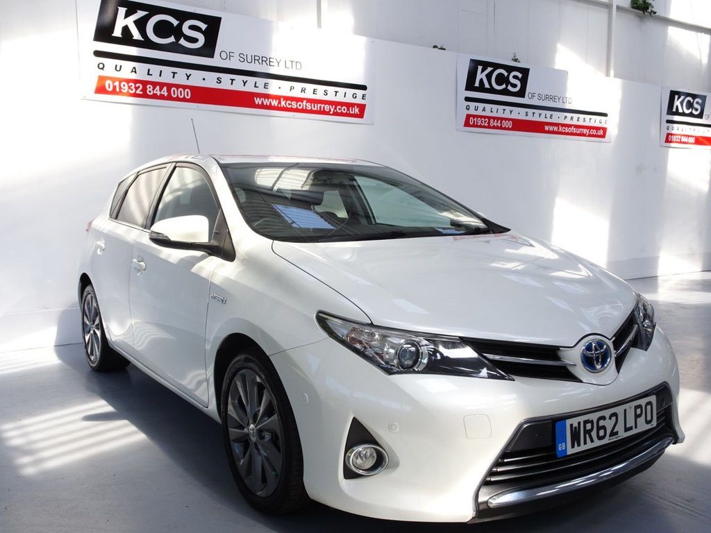 View our TOYOTA AURIS