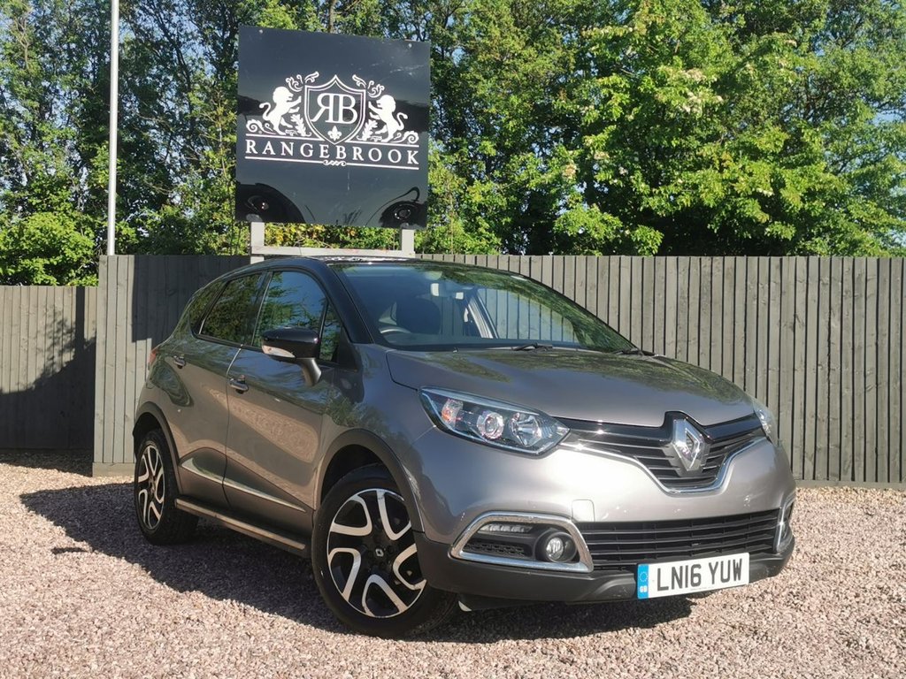 View our RENAULT CAPTUR