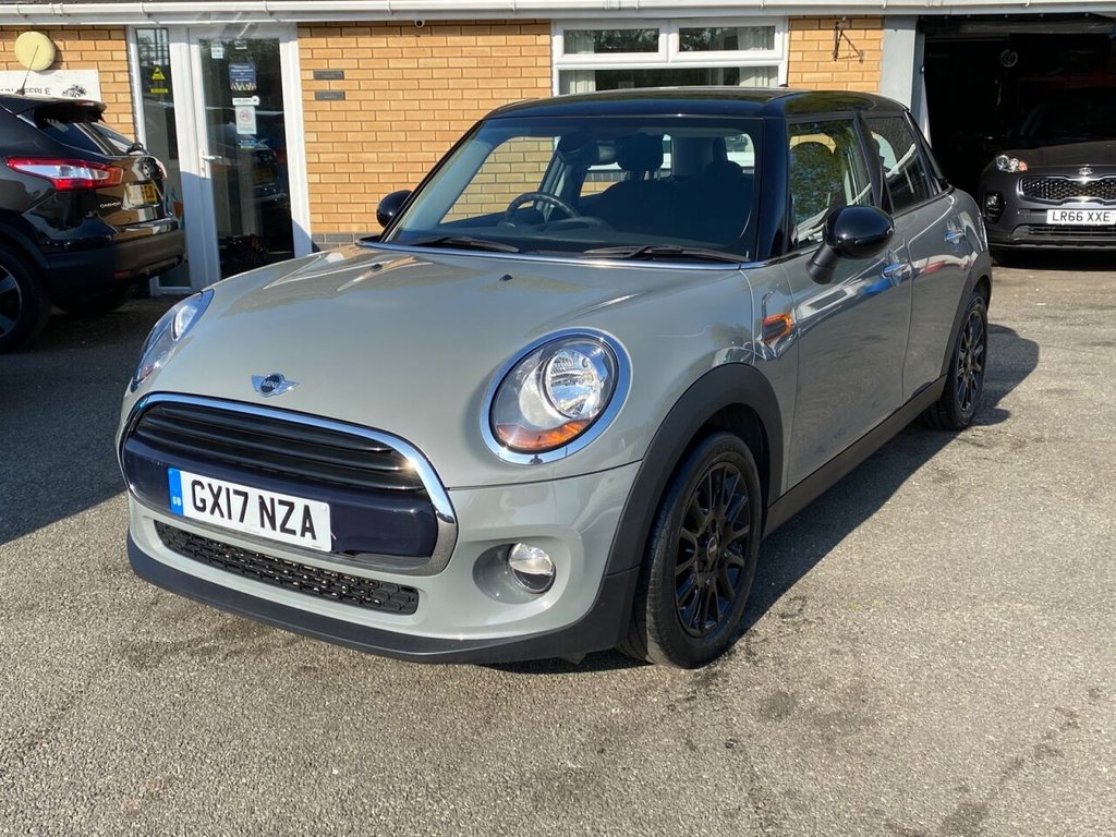 View our MINI HATCH COOPER