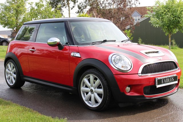 View our MINI HATCH COOPER