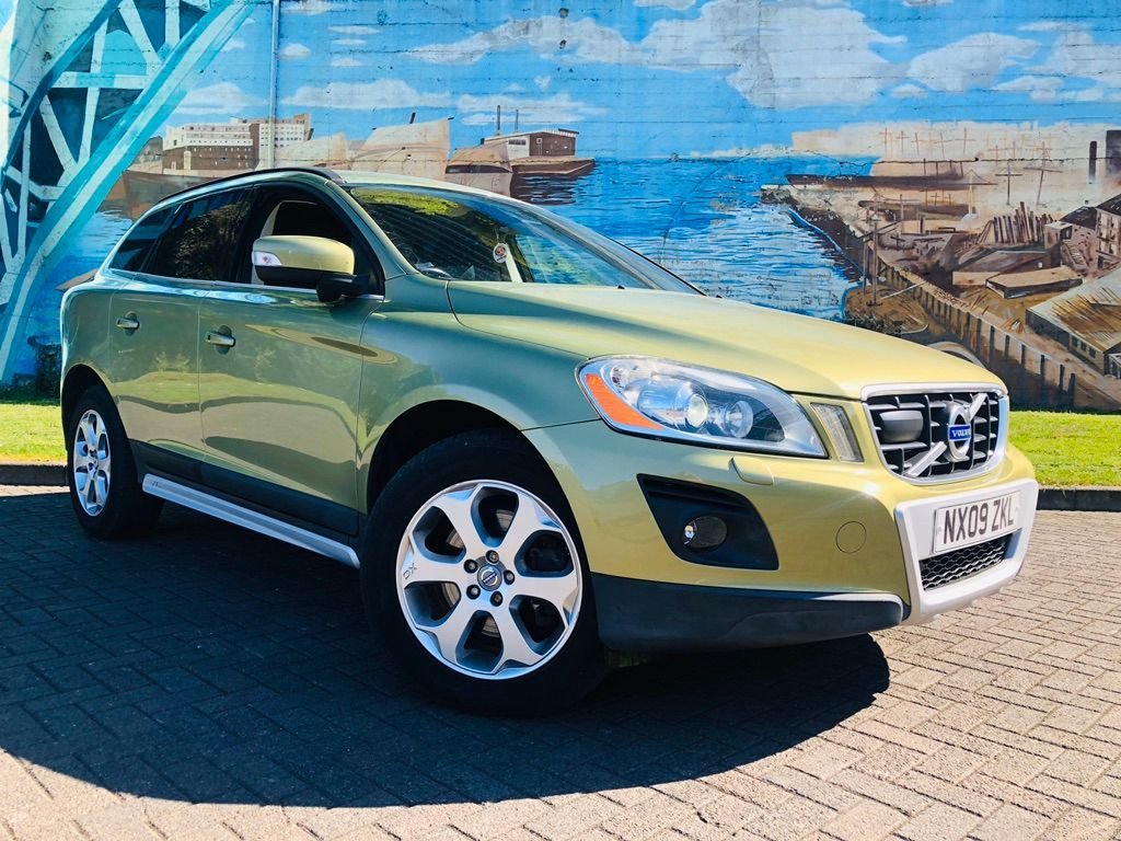 View our VOLVO XC60