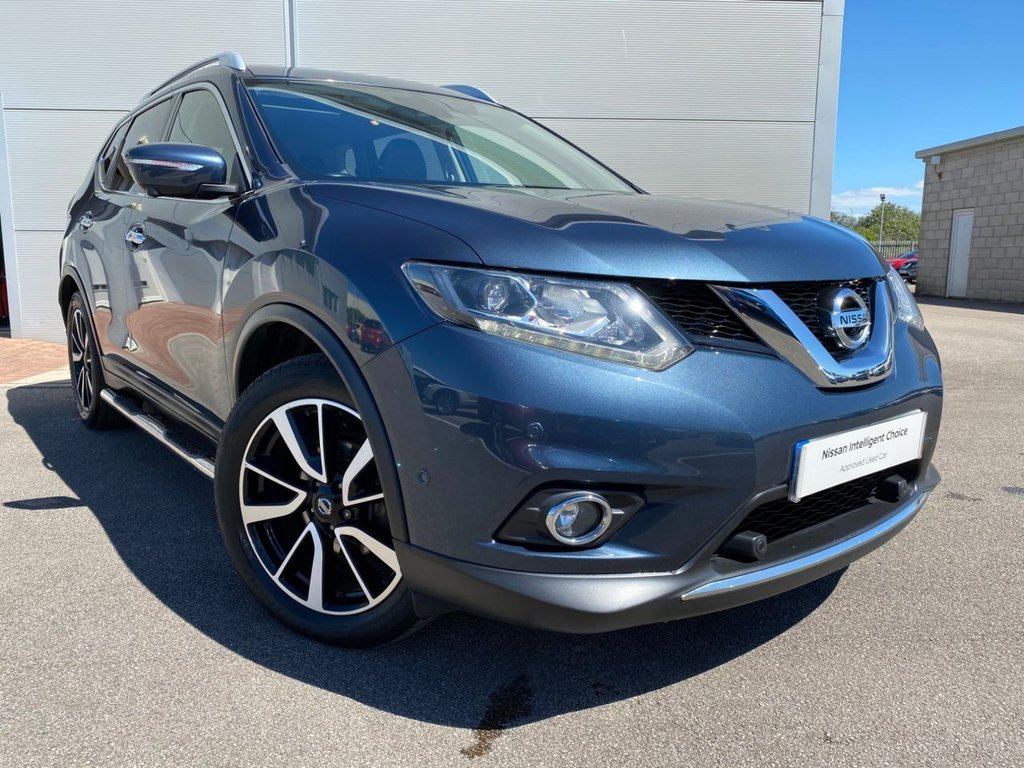 View our NISSAN X-TRAIL