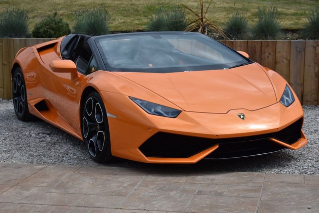 2016 S Lamborghini Huracan 5.2 LP 610-4 SPYDER 2d 610 BHP