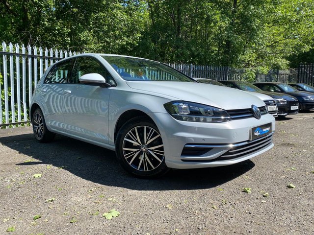 2017 17 Volkswagen Golf 1.4 SE NAVIGATION TSI BLUEMOTION TECHNOLOGY DSG 5d 124 BHP
