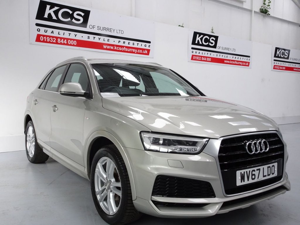 View our AUDI Q3