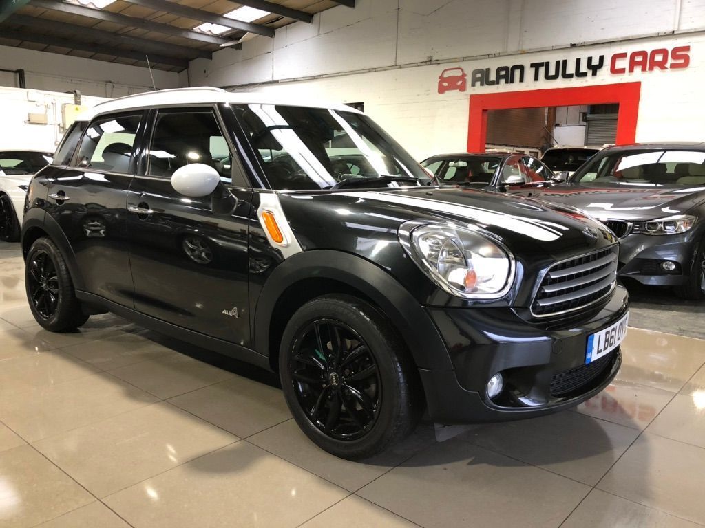 View our MINI COUNTRYMAN