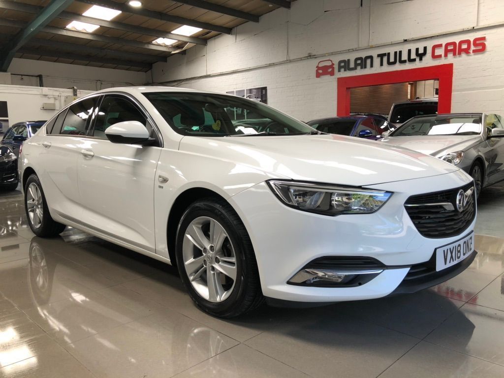 View our VAUXHALL INSIGNIA