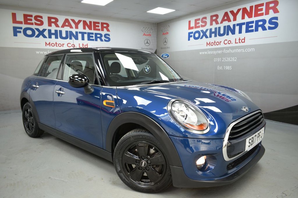 View our MINI HATCH COOPER