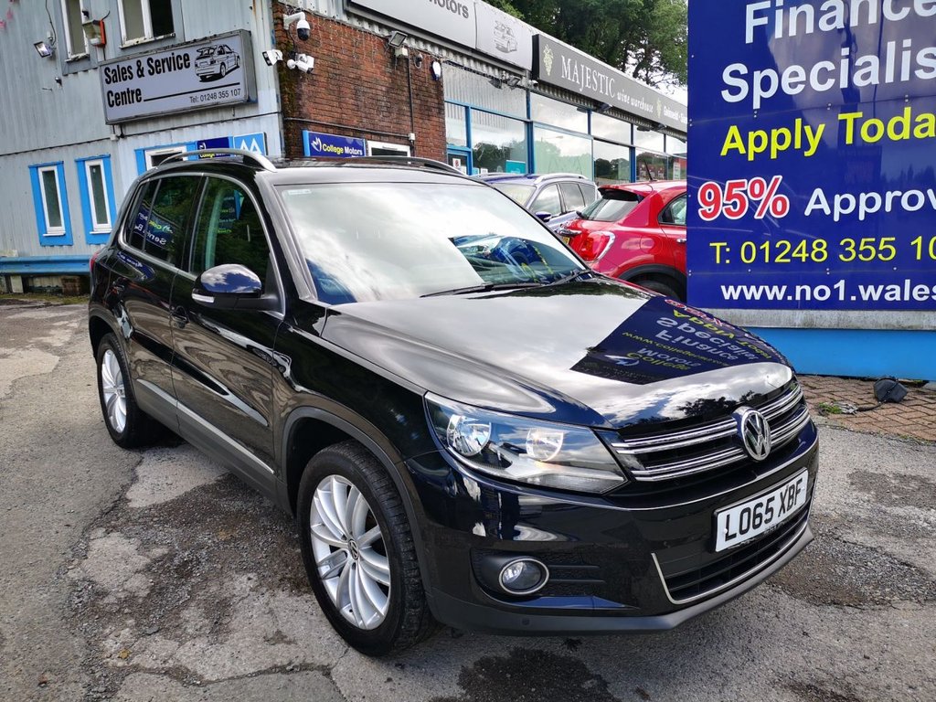 View our VOLKSWAGEN TIGUAN