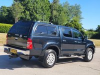 USED 2013 63 TOYOTA HI-LUX 3.0 INVINCIBLE 4X4 D-4D DCB 169 BHP LEATHER + REVERSING CAMERA