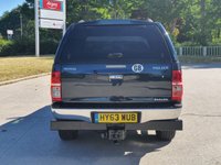 USED 2013 63 TOYOTA HI-LUX 3.0 INVINCIBLE 4X4 D-4D DCB 169 BHP LEATHER + REVERSING CAMERA