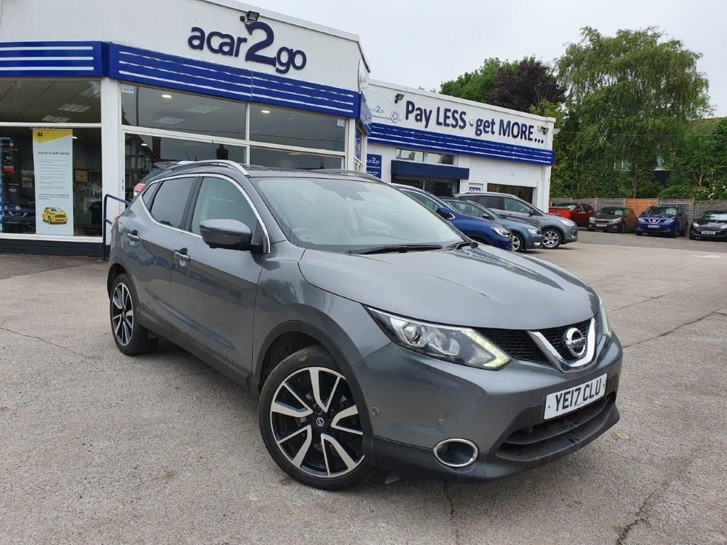 View our NISSAN QASHQAI