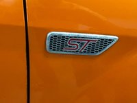 USED 2010 10 FORD FOCUS 2.5 ST-3 5d 223 BHP * HEATED LEATHER * RECARO SEATS * PRIVACY GLASS *