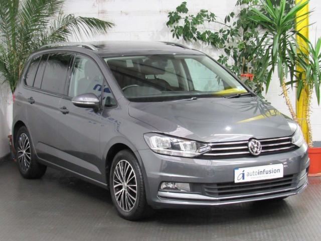 2016 66 Volkswagen Touran 1.6 TDI BlueMotion Tech SE Family DSG (s/s) 5dr