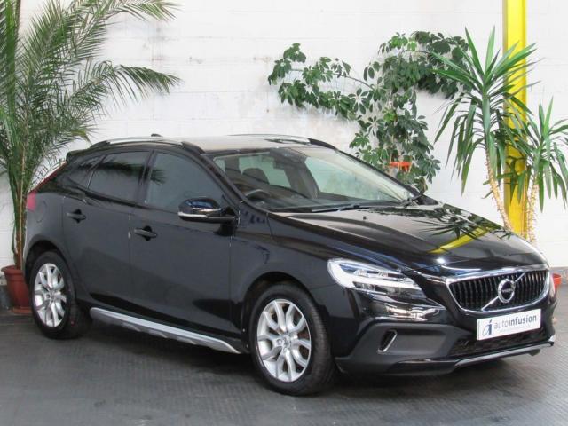 2017 67 Volvo V40 1.5 T3 Pro Cross Country Auto (s/s) 5dr