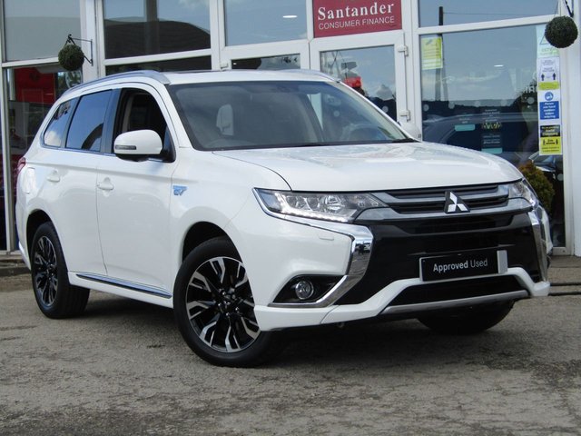 2016 66 Mitsubishi Outlander 2.0 PHEV GX 4H 5d 161 BHP
