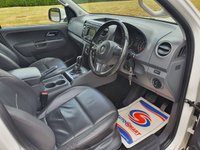 USED 2013 63 VOLKSWAGEN AMAROK 2.0 DC TDI HIGHLINE 4MOTION 180 BHP CHOICES OF 2 WHITE IN STOCK