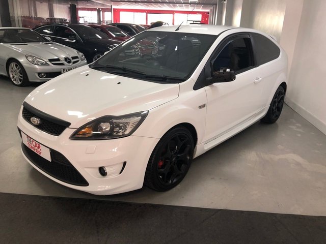 2010 S Ford Focus 2.5 ST-2 3d 223 BHP