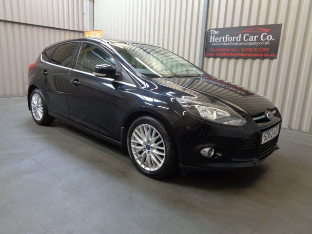 2013 63 Ford Focus 1.0 ZETEC 5d 124 BHP