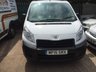 USED 2015 15 PEUGEOT EXPERT 1.6 HDI 1000 L1H1 PROFESSIONAL  90 BHP 6 door, 3 seat, manual, diesel van in good condition, clean in the cab and rear.Fixed bulkhead, Ply Lined Rear, Air Conditioning, Electric Windows, NO VAT payable. FINANCE FROM &pound;111 PER MONTH*