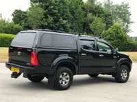 USED 2008 08 TOYOTA HI-LUX 3.0 INVINCIBLE D-4D 4X4 D/C  169 BHP LEATHER + SAT NAV *** NO VAT **