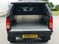 USED 2008 08 TOYOTA HI-LUX 3.0 INVINCIBLE D-4D 4X4 D/C  169 BHP LEATHER + SAT NAV *** NO VAT **
