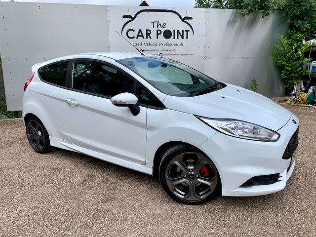 2015 65 Ford Fiesta 1.6 ST-3 3d 180 BHP