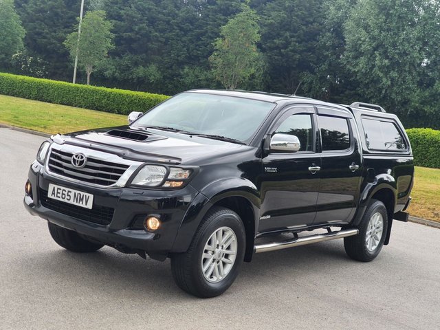 2015 65 Toyota HI-Lux 3.0 INVINCIBLE 4X4 D-4D DCB 169 BHP