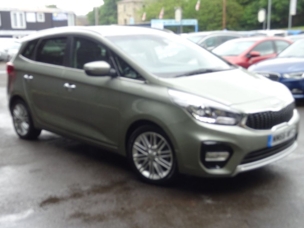 Kia Carens Wallpaper