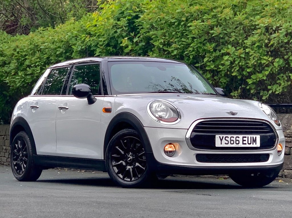 View our MINI HATCH COOPER