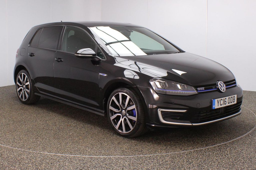 View our VOLKSWAGEN GOLF