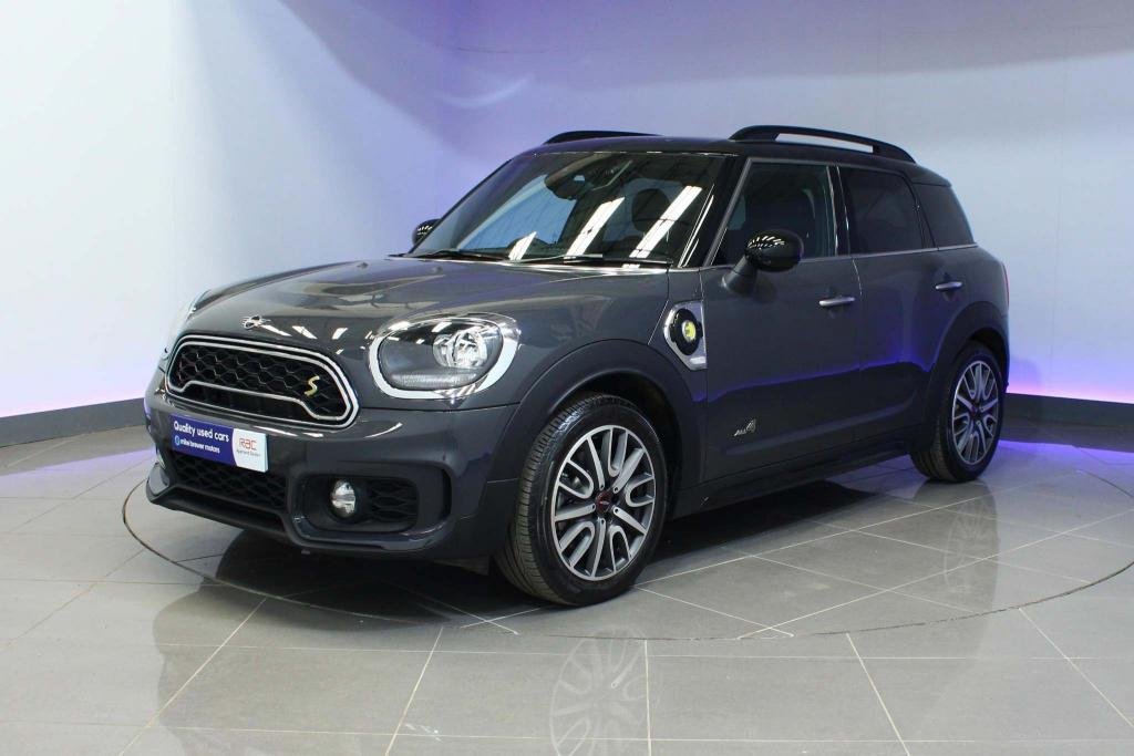 View our MINI COUNTRYMAN