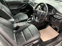 USED 2017 17 VAUXHALL ASTRA 1.4 ELITE NAV S/S 5d 148 BHP 