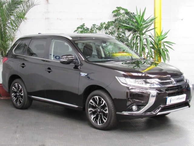2017 17 Mitsubishi Outlander 2.0 PHEV GX 3H 5d 161 BHP