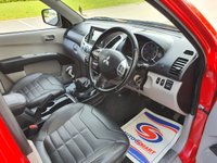 USED 2014 14 MITSUBISHI L200 2.5 DI-D 4X4 BARBARIAN LB DCB 175 BHP SAT NAV+CANOPY+BULL BARS ** NO VAT