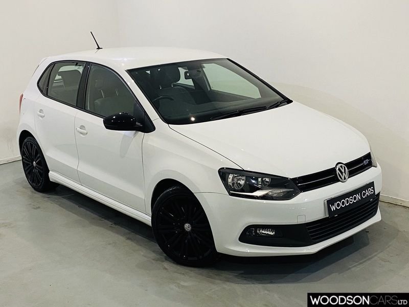 View our VOLKSWAGEN POLO