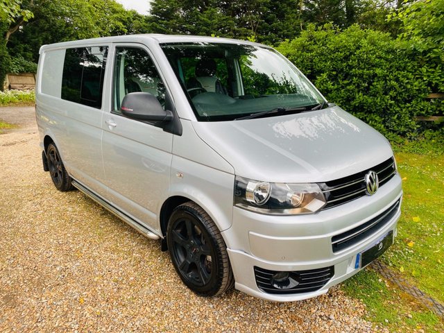 2012 12 Volkswagen Transporter 2.0 T32 TDI SPORTLINE KOMBI 177 BHP