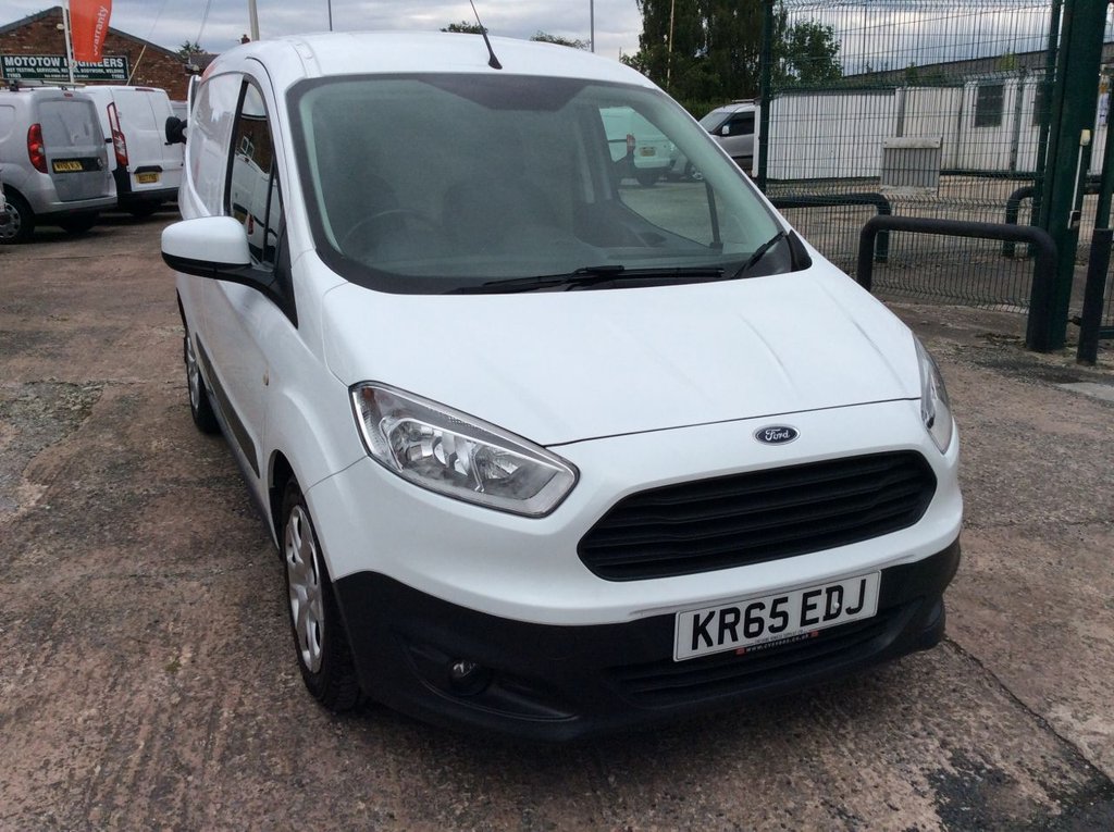 View our FORD TRANSIT COURIER