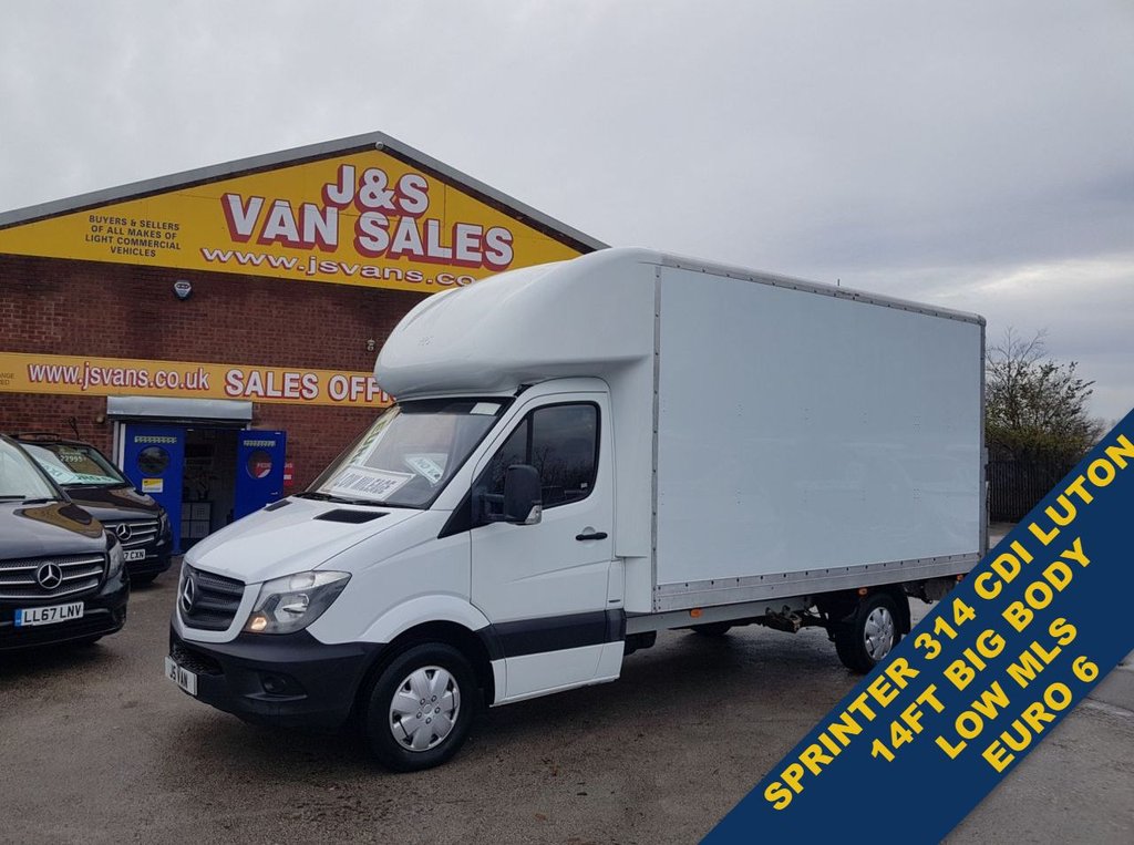 mercedes benz sprinter luton