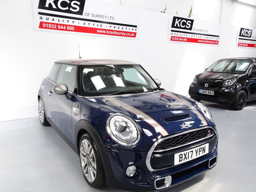 View our MINI HATCH COOPER