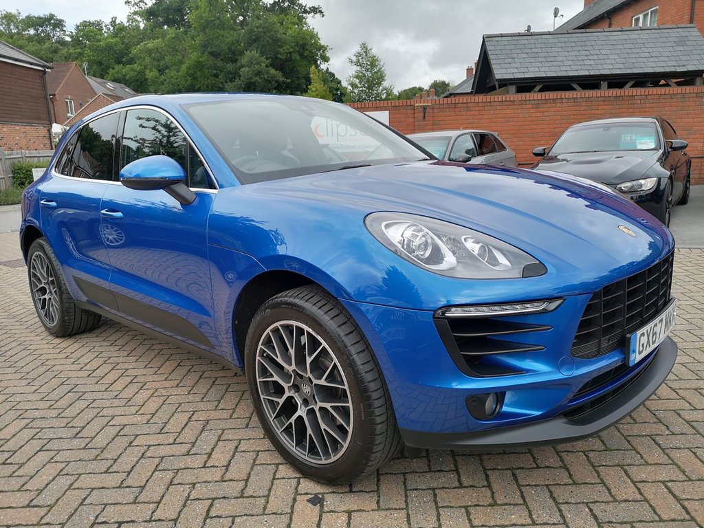 View our PORSCHE MACAN