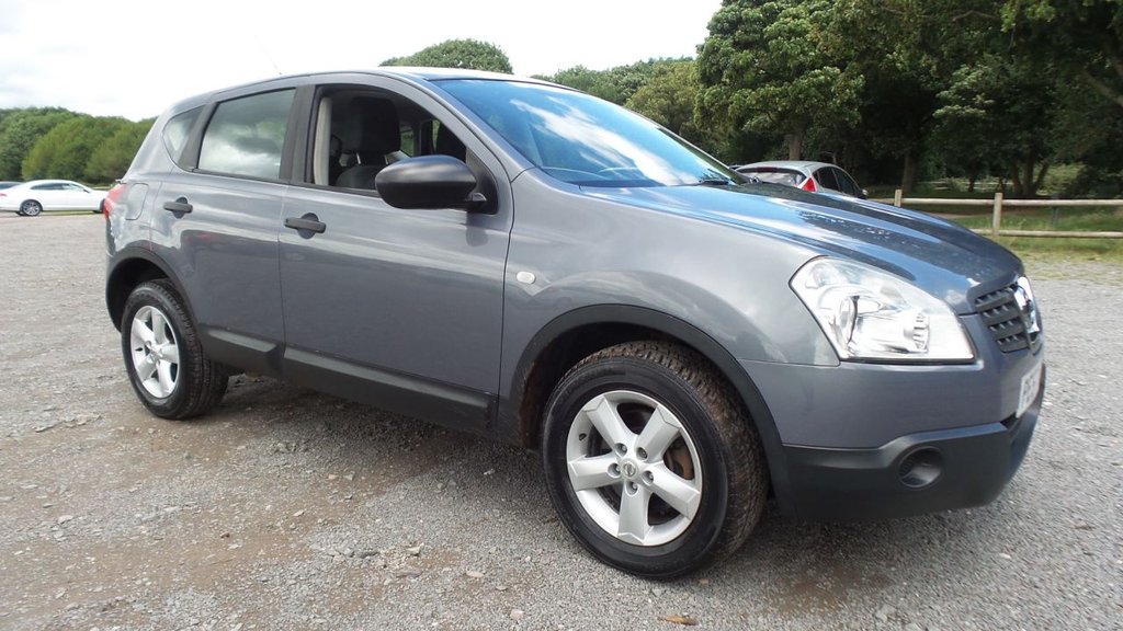View our NISSAN QASHQAI