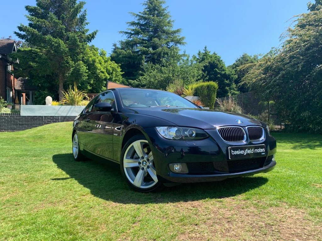 View our BMW 3 SERIES