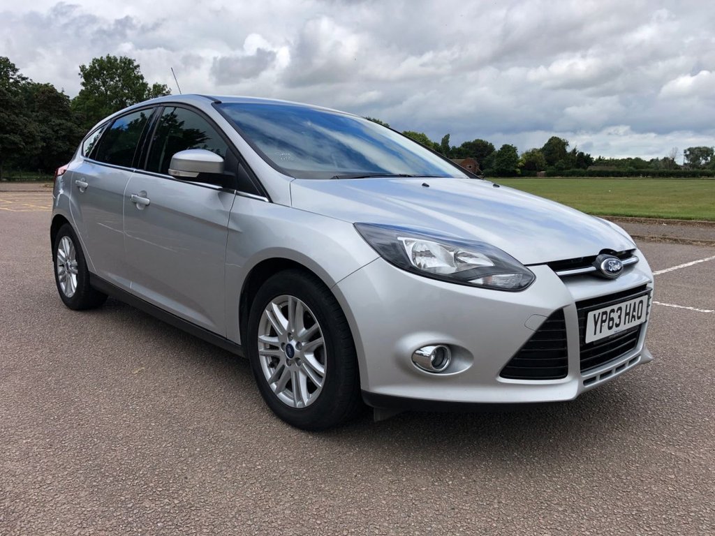 View our FORD FOCUS