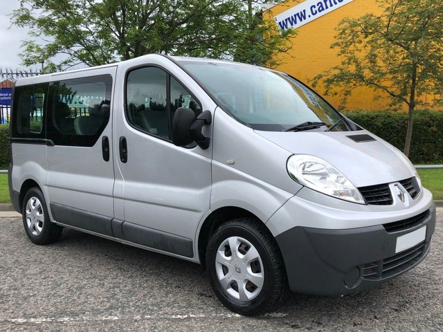 2014 14 Renault Trafic SL27 DCI 115 MINIBUS 9 SEAT KOMBI MPV TWIN SL/DOORS
