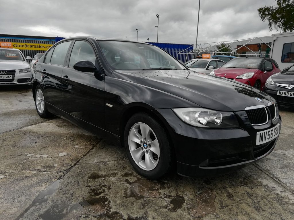 View our BMW 3 SERIES
