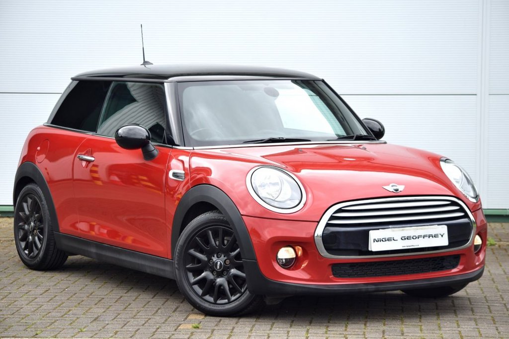 View our MINI HATCH COOPER