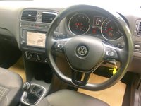 USED 2014 64 VOLKSWAGEN POLO 1.0 SE 3d 60 BHP SATNAV/BLUETOOTH HANDS FREE/AIRCON/ALLOYS/FRONT and REAR PARK SENSORS ' GREAT CONDITION INSIDE AND OUT LAST SERVICED @33,178 MILES