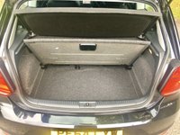 USED 2014 64 VOLKSWAGEN POLO 1.0 SE 3d 60 BHP SATNAV/BLUETOOTH HANDS FREE/AIRCON/ALLOYS/FRONT and REAR PARK SENSORS ' GREAT CONDITION INSIDE AND OUT LAST SERVICED @33,178 MILES